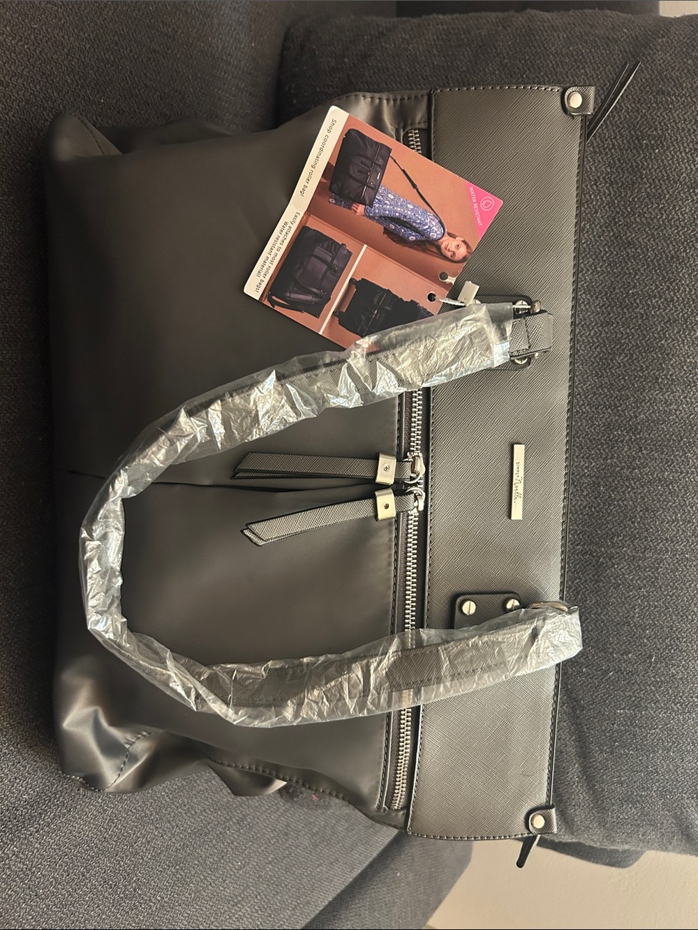 Simply Noelle Black Tote with Front Zip and Dual Handles